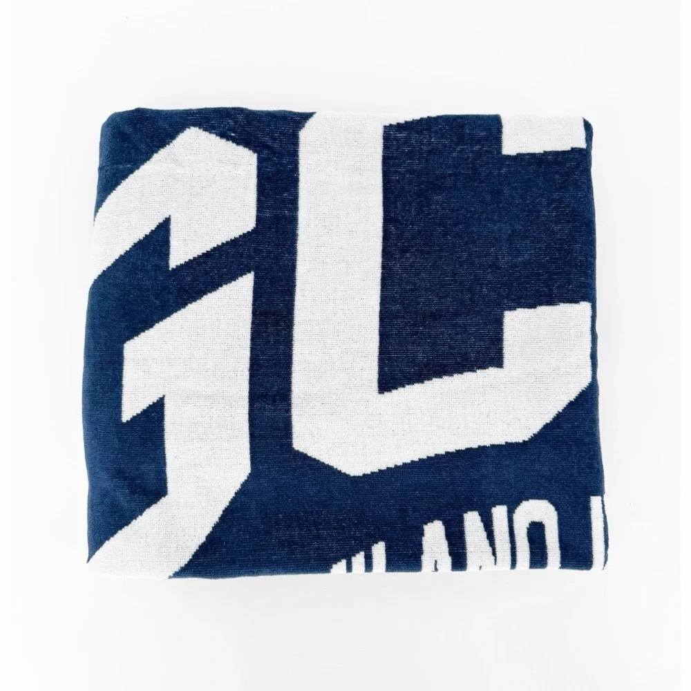 NWT GCDS Logo Print Cotton Beach Towel